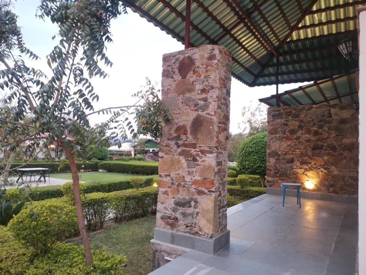 Astroport Sariska Treetop By Eight Continents Tehla 外观 照片